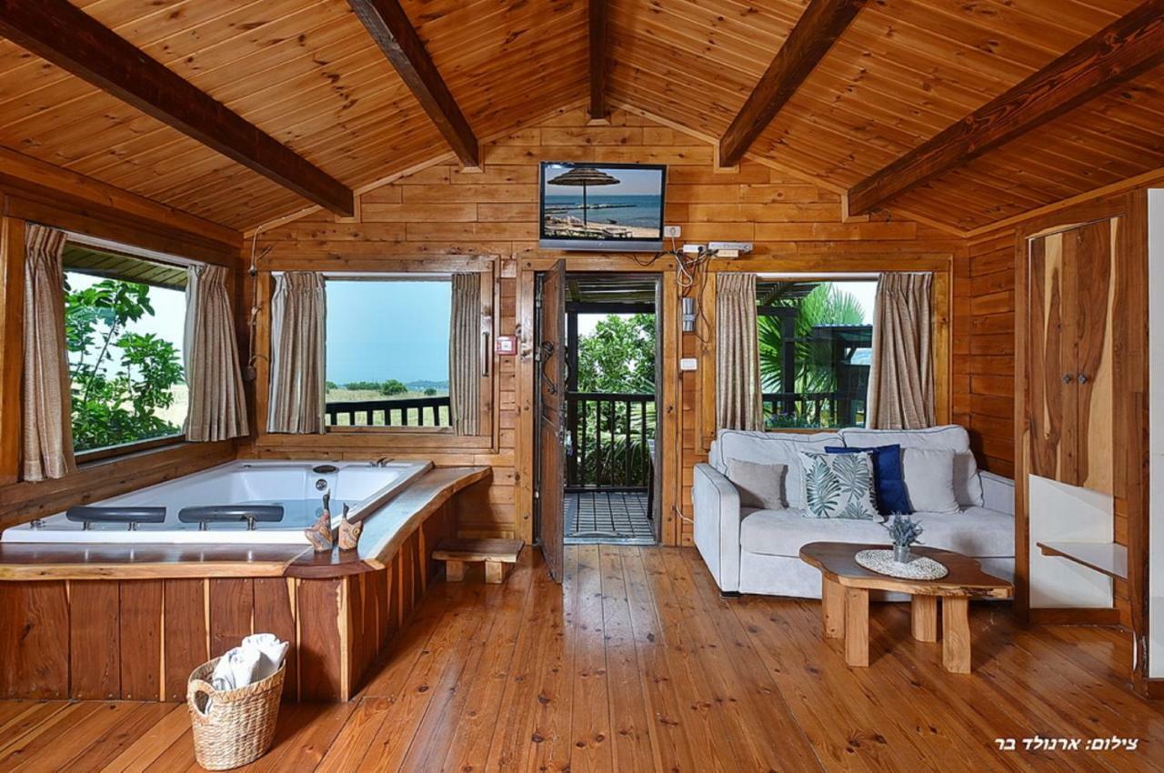 Touchwood Villa Livnim Exterior foto